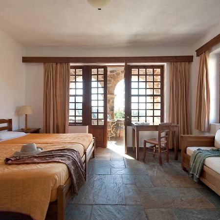 Kalamitsi Hotel Kardhamili Bagian luar foto